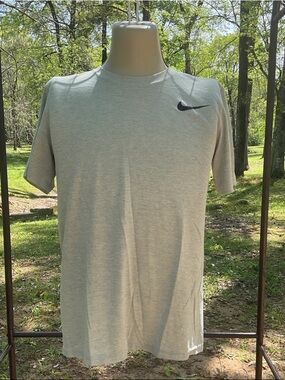 Nike Light Gray Short Sleeve Crew Tee with Black Swoosh